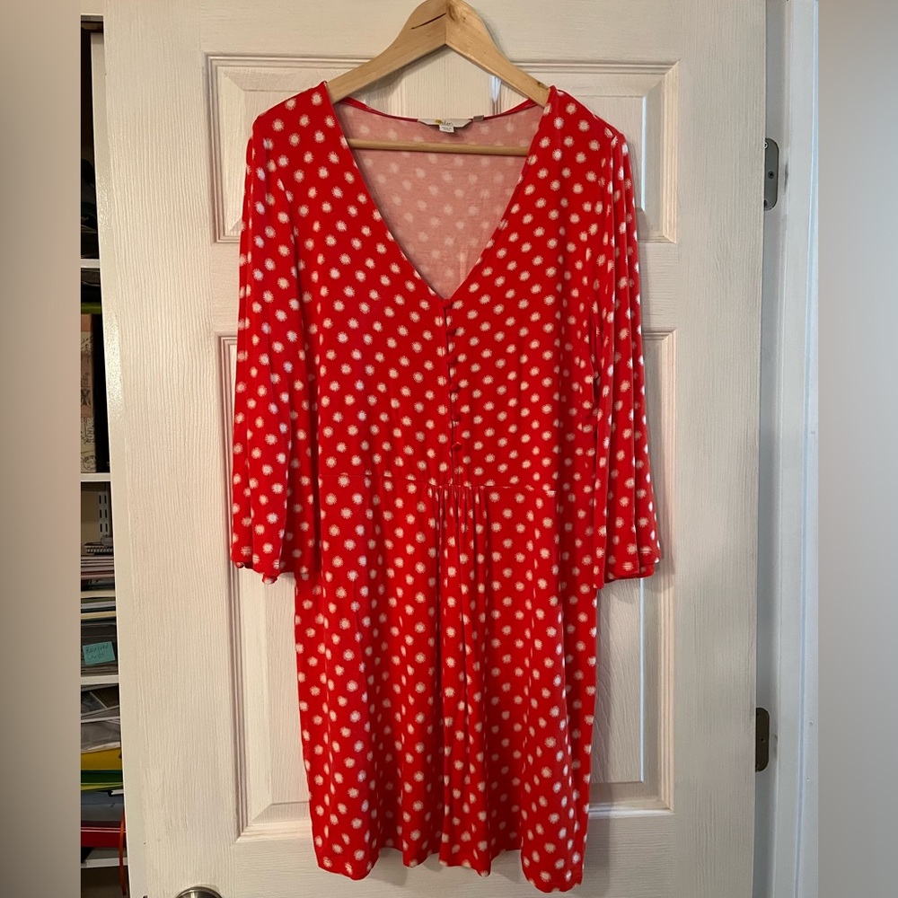 EUC Boden V-neck Dress. Sz 14 US  18 UK